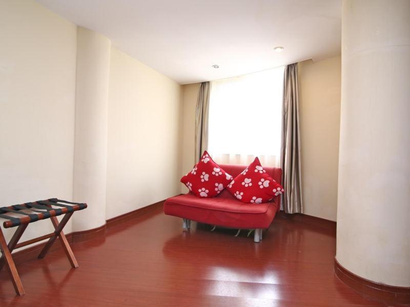 Greentree Inn Shanghai Changyang Road Jiangpu Park Metro Station Business Hotel Екстериор снимка