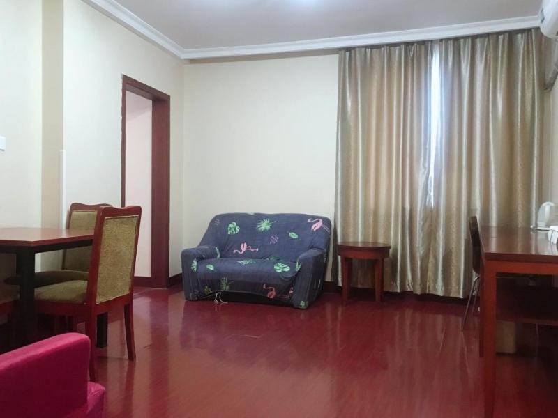 Greentree Inn Shanghai Changyang Road Jiangpu Park Metro Station Business Hotel Екстериор снимка