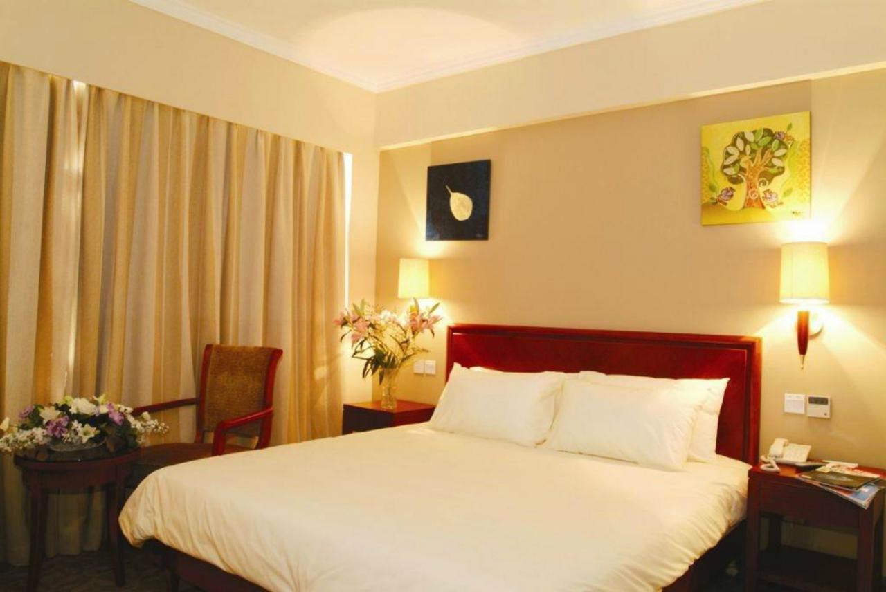 Greentree Inn Shanghai Changyang Road Jiangpu Park Metro Station Business Hotel Екстериор снимка