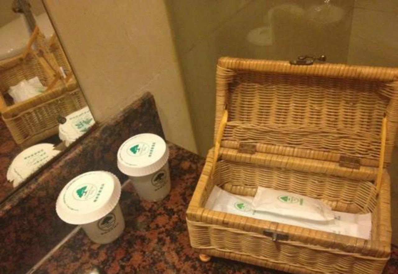 Greentree Inn Shanghai Changyang Road Jiangpu Park Metro Station Business Hotel Екстериор снимка